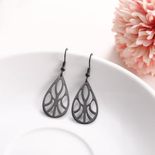 Load image into Gallery viewer, Curvy Geometric Drop Earrings