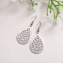 Load image into Gallery viewer, Geometric Web Drop Earrings