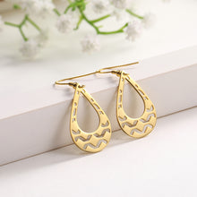 Load image into Gallery viewer, Hollow Wavy Teardrop Earrings