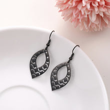 Load image into Gallery viewer, Hollow Wavy Leaf Earrings