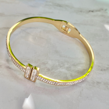 Load image into Gallery viewer, T Bracelet