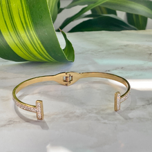 Load image into Gallery viewer, T Bracelet