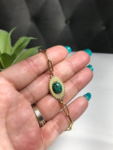 Load image into Gallery viewer, Green Stone Sunflower Link Bracelet
