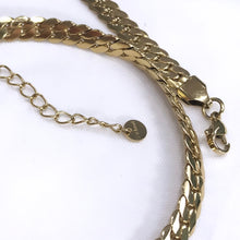 Load image into Gallery viewer, Heart Chocker Necklace