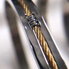 Load image into Gallery viewer, TWISTED CABLE WIRE BANGLE