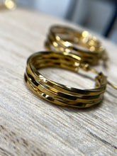 Load image into Gallery viewer, Triple Twist Hoop Earrings