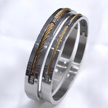 Load image into Gallery viewer, TWISTED CABLE WIRE BANGLE
