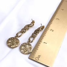 Load image into Gallery viewer, GALAXIA EARRINGS