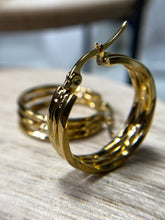 Load image into Gallery viewer, Triple Twist Hoop Earrings