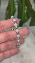 Load and play video in Gallery viewer, Silver/ White Pearl Bracelet
