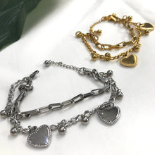 Load image into Gallery viewer, SILVER HEART CHAIN BRACELET
